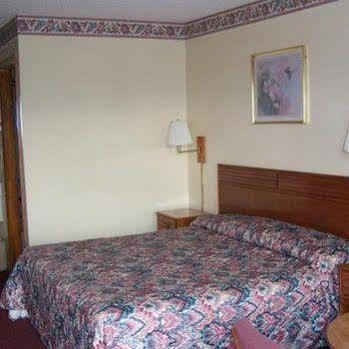 Sunrise Inn Eastman Екстериор снимка